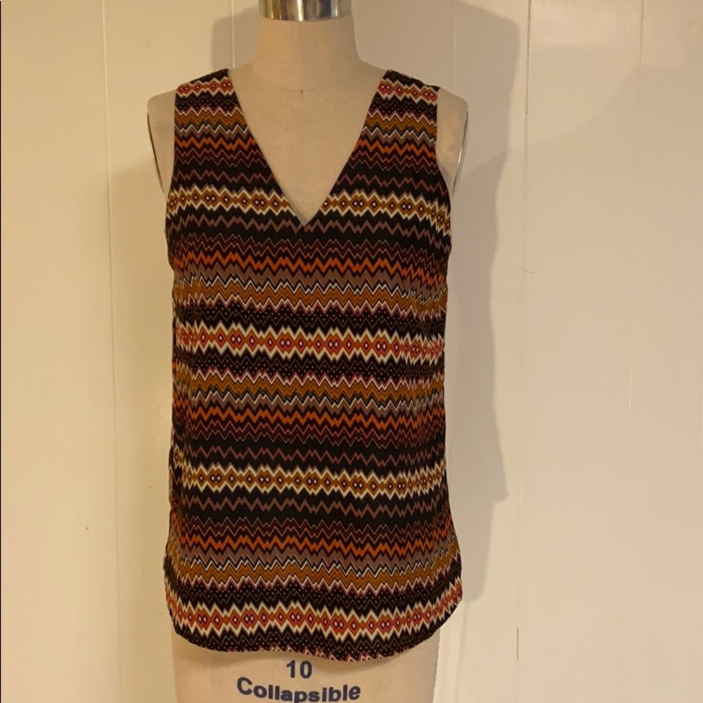 Anthro zigzag print sleeveless top